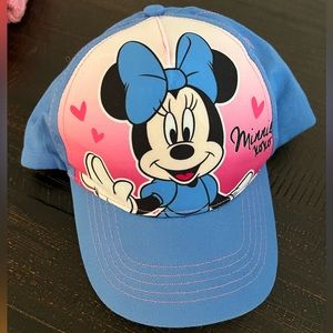 Minnie hat